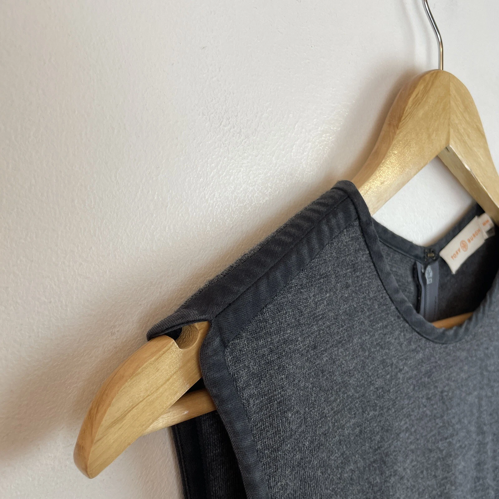 Abito Tory Burch grigio maglia lana matita senza maniche nero tubino lunghezza ginocchio M