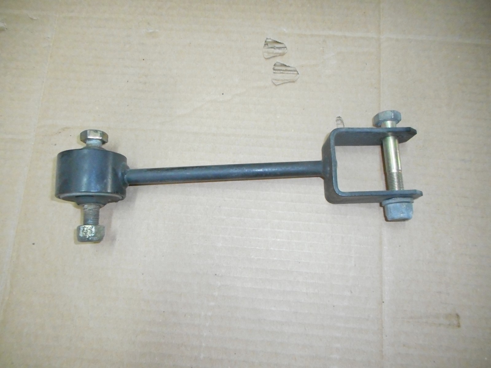 Ferrari 308-328  engine bracket excellent