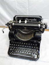 Olymmpia Model Mod 8 German Manual WW2 era Typewriter Beveled Glass Side Panel thumbnail