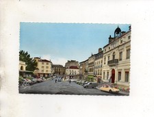 CPSM - 40 - MONT DE MARSAN - La Place du Marché - vue vers le Pont - animé - voy