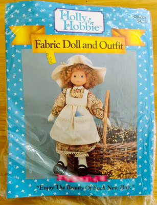 Holly Hobbie Kit Fabric Doll & Outfit Plastic Head & Hands Vintage Original NIP