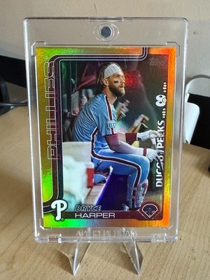 Topps MLB 2025 Bryce Harper Dugout Peeks 27/50