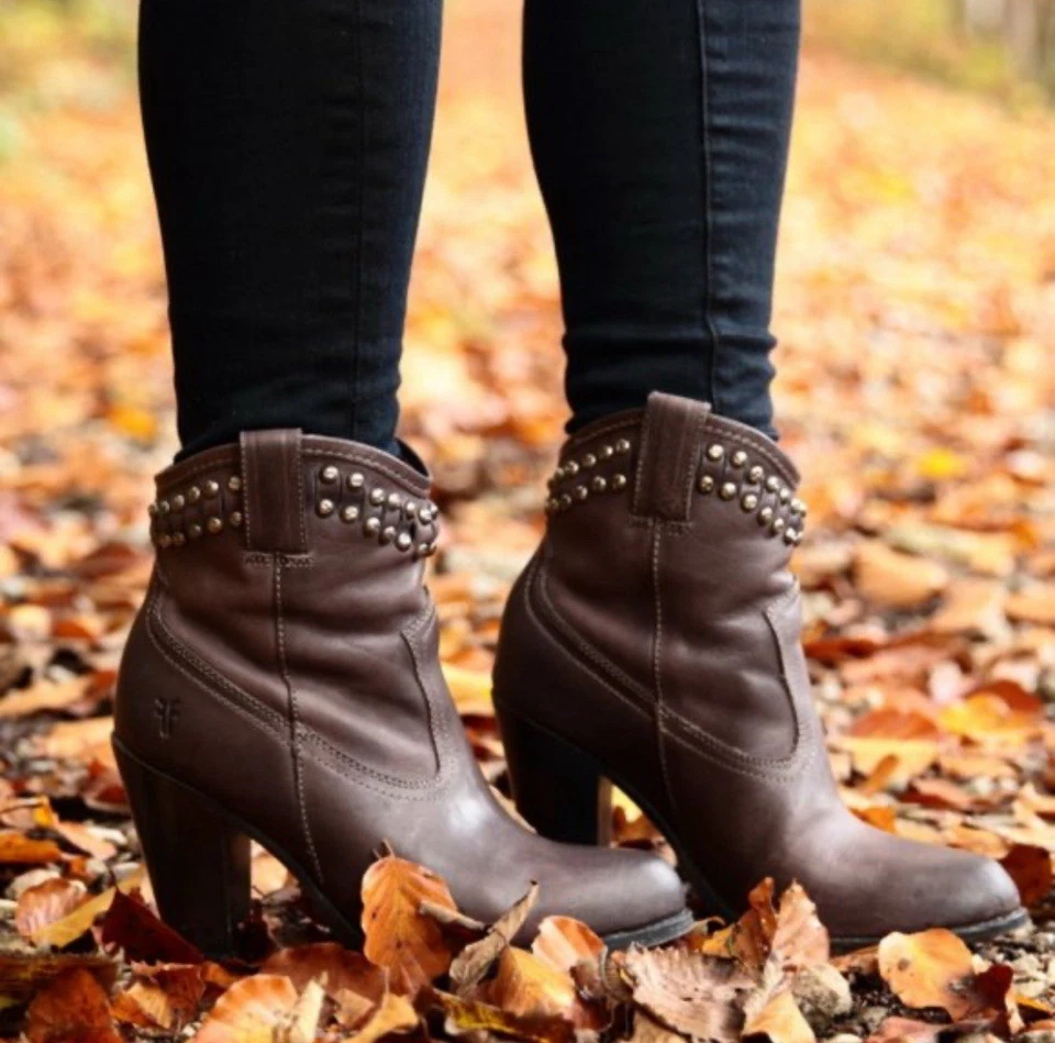 Frye Jenny Cut Vintage Distressed Studded Brown Heeled Boots - Image 2 of 4