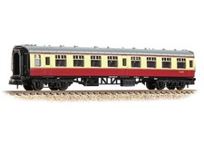 Graham Farish 374-060E BR Mk1 SK Second Corridor BR Crimson & Cream No.24172