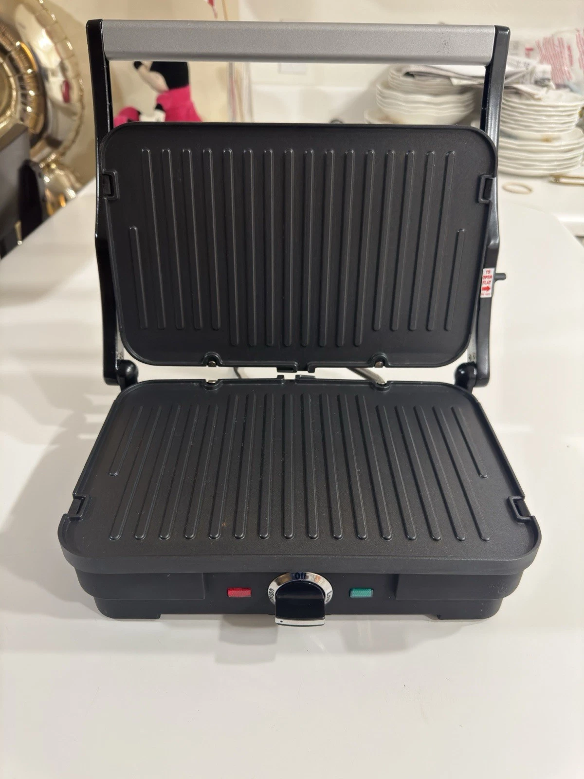 Cuisinart GR-35 Griddler Compact Grill/Griddle/Panini Press Tested
Opens in a new window or tab
