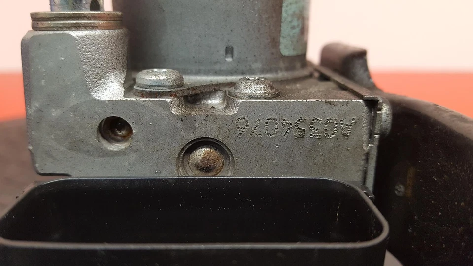 2016 SUZUKI SV650 ABS PUMP MODULATOR - Imagem 3 de 4