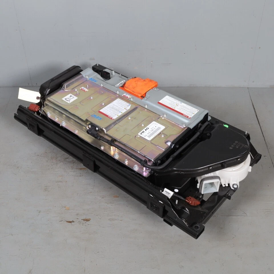 2013-2016 Volkswagen Jetta Hybrid Battery Pack 5C6915590C OEM Used - Image 4 of 4