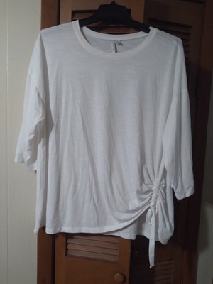 22/24W LIVE WELL LIFESTYLE WHITE 3/4 SLEEVE RUNCHED SIDE TIE PULLOVER TOP