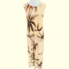 TAHARI sleeveless floral sheath style maxi dress size small.