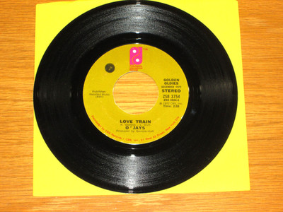 SOUL 45 RPM - O'JAYS - PIR ZS8 3754 - ''LOVE TRAIN'' + ''TIME TO GET DOWN''
