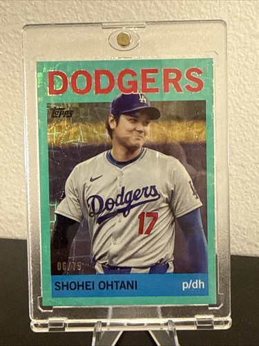 2025 Topps Archives - 1964 Topps Shohei Ohtani #17 Aqua Scope Foilboard /75