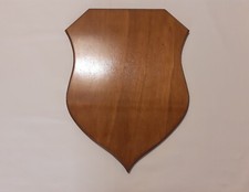 Scudo di legno per trofeo color mogano chiaro 40x31 - caccia, cervo, capriolo