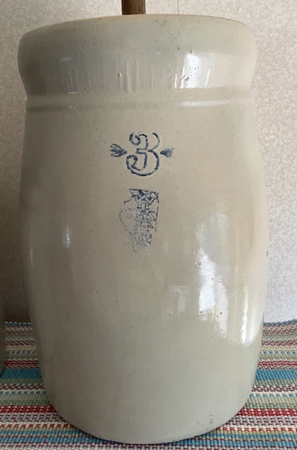VTG #3  S.P.&S. BUTTER CHURN STONEWARE WHITE HALL, ILLINOIS MAP LOGO & LID - Picture 1 of 10