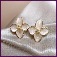 Fashion Korean Women Retro Drip Glaze Red Flower Earrings Women for Delicate