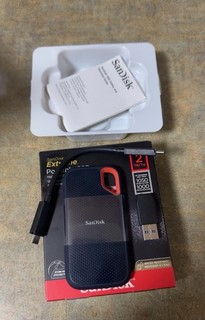 SanDisk 2TB External 2.5 inch (SDSSDE61 2T00 G25) Solid State Drive