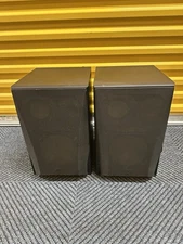 Yamaha NS-6490 70Watts 8 Ohms MAX Input 140 Watt 3-Way Bookshelf Speakers