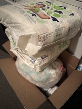 Diapers Size 2 And 1 Mix Brands