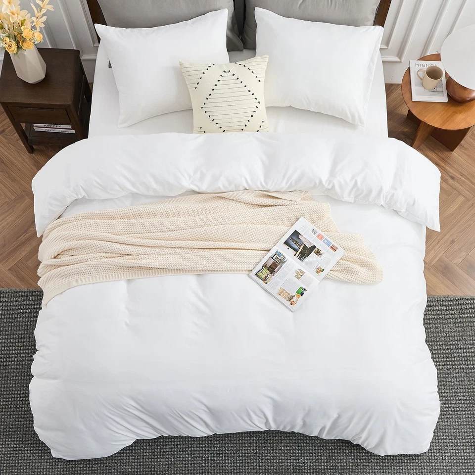 Hitime 3 Pieces Duvet Cover, Soft Microfiber Bedding Sets with Zipper Closure - Image 3 of 4