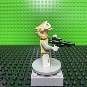 Genuine Lego Hoth Officer Minifigure Star Wars -sw0258- 8083