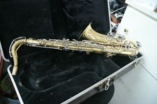 BUNDY THE SELMER COMPANY TENOR SAXOPHONE WITH HARD CASE