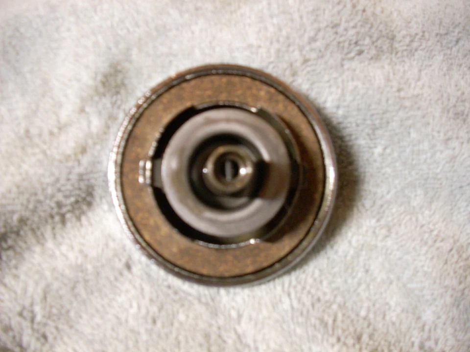 James Gaskets Oil Tank Cap Gasket for Harley XLH, FL, FLH, FX 1966-82 - Image 3 of 3