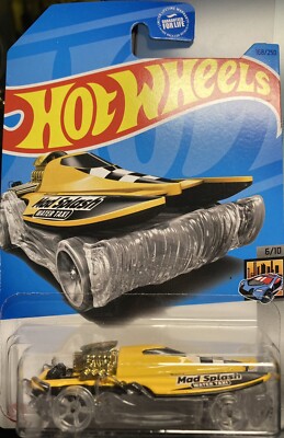 Hot Wheels Mad Splash HW Metro – 1/64 Scale Die-Cast Car, Yellow, 168/250 In Series - View #11