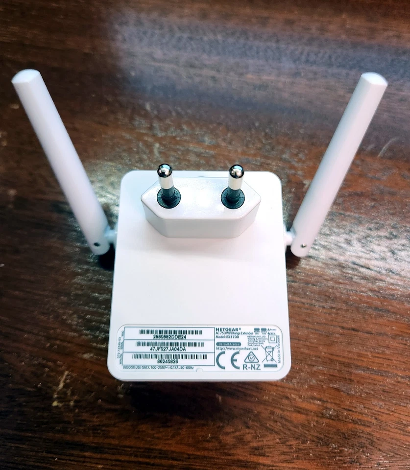 Netgear EX 3700 WLAN-Repeater 2,4 und 5 ghz AC 1200 MB/s - Bild 3 von 4