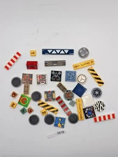 Lego Mixed Parts Pieces Lot 90's-00's Patterned Tiles Star Wars Pirates Maps