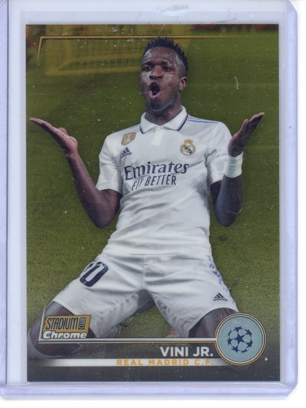Vinicius Vini Jr. 2022-23 Topps Stadium Club Chrome Gold Refractor 46/50