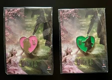WICKED Movie Limited Edition Heart Pin Set Glinda/Pink+Elphaba/Green 2024