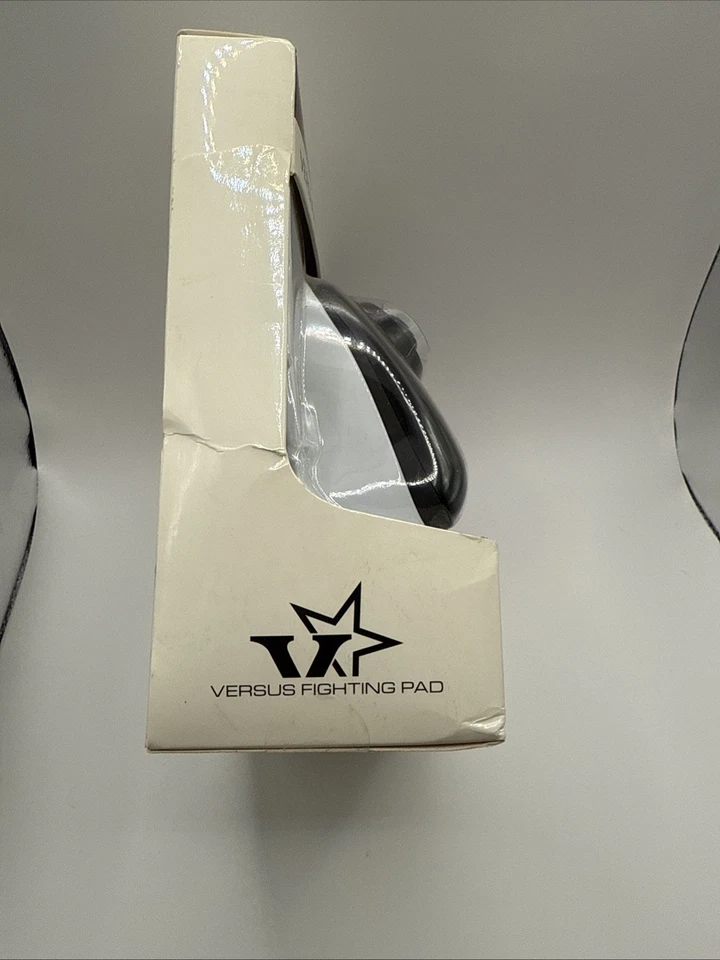 PDP Versus Controller Fight Pad ~ PS3 (Playstation 3) BRAND NEW GENUINE LICENSED - Image 2 of 4