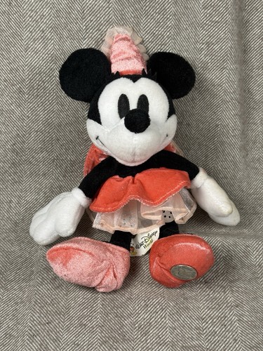 Pre-Owned MINNIE MOUSE Walt Disney World 100 Years of Magic Plush Toy, 9"