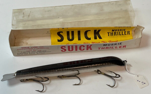 10 Suick Thriller Non Weighted Black White Sucker Wood Jerkbait Musky Lure