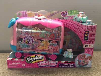 cutie cars cupcake van