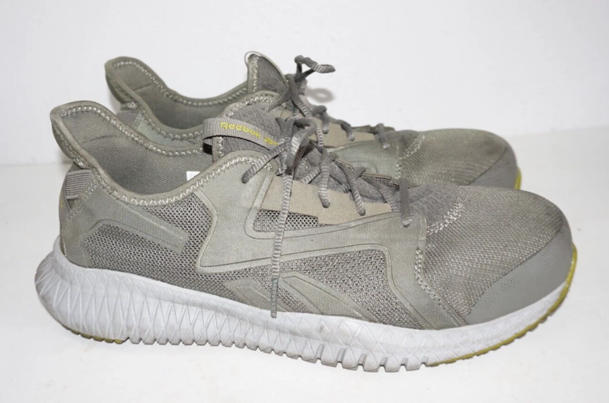 Reebok memory hotsell foam shoes mens