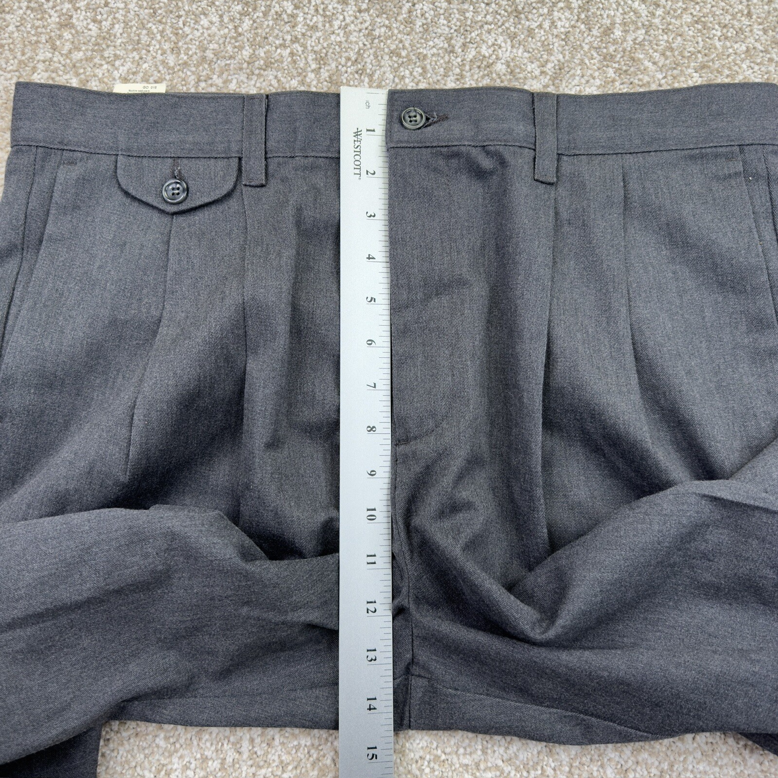 NEW Docker Loose 36x29 (Actual 35x28) Mens Pleated Cuffed Twill Khaki