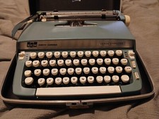 1969 Vintage Smith-Corona Super Sterling Typewriter Untested Great Condition thumbnail