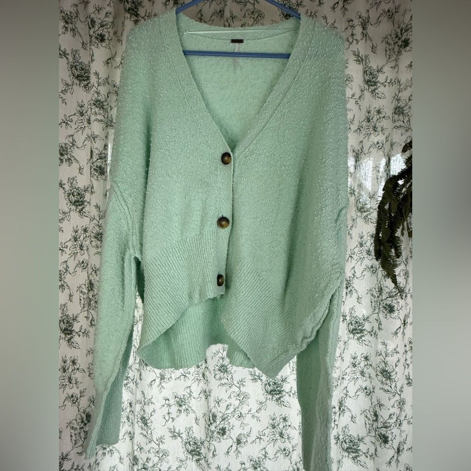 Free people button down top - image 4