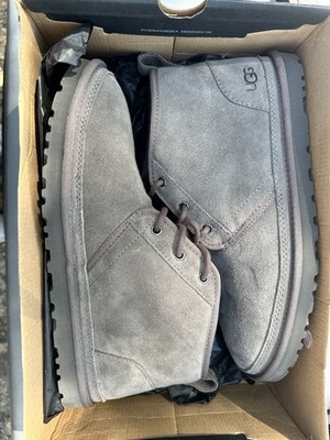 UGG Men's Gray Suede Chukka Ankle Boots Lace-Up Lined Round Toe US 11 EU 44
