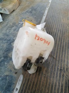 98-04 Subaru Forester Windshield Washer Reservoir Assembly thru 02/29/04 OEM