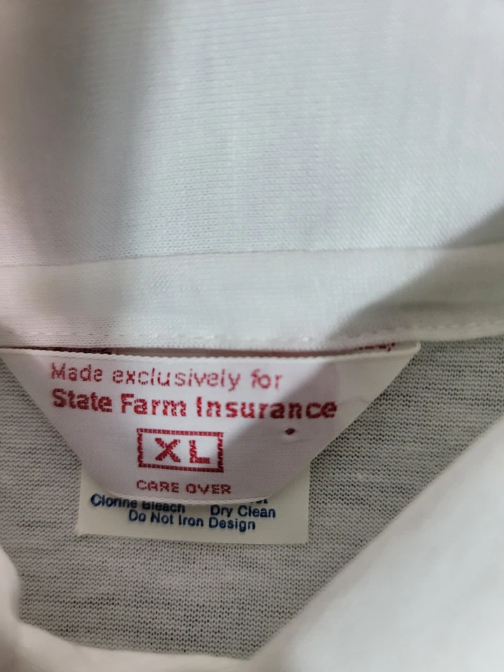 Polo de golf State Farm de colección años 80 para hombre talla XL blanco con logotipo bordado en el brazo Foto 3 de 4