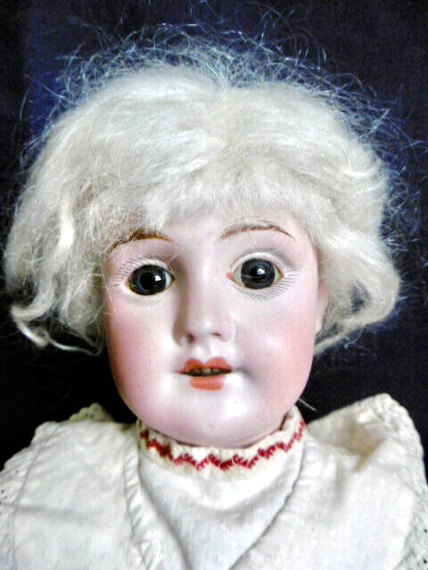 Poupée Ancienne Fleischmann – Tête Biscuit, Habits D'époque, 35 Cm