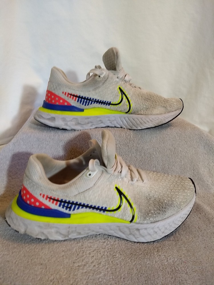Nike React Infinity Run Flyknit Mens Running Shoes White Size 11 JP56-12