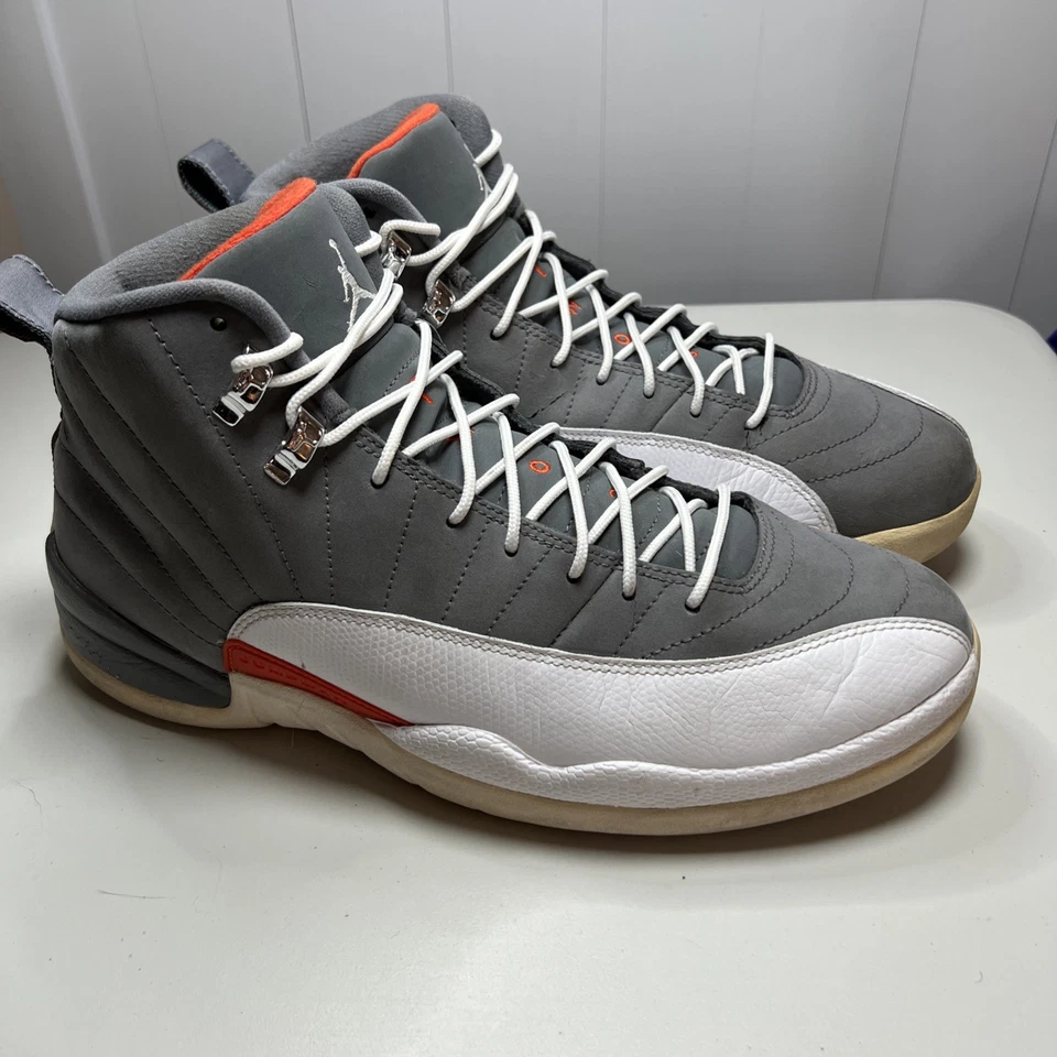 Talla 11 - Air Jordan 12 Retro Cool Grey Foto 2 de 4