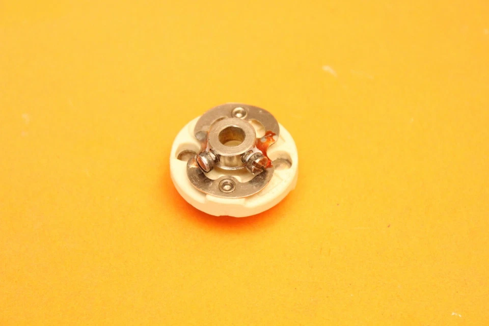 CERAMIC 1/4" FLEXIBLE SHAFT COUPLER EXTENDER HAMMARLUND FC46S Collins Heathkit - Image 3 of 4