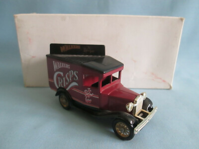 Lledo Promotional Model 1934 Ford Model A Van ''Walkers Crisps'' Boxed