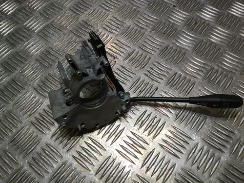 Mercedes W211 E-Klasse Tempomathebel Mantelrohr Lenkstockhalter A1715402445