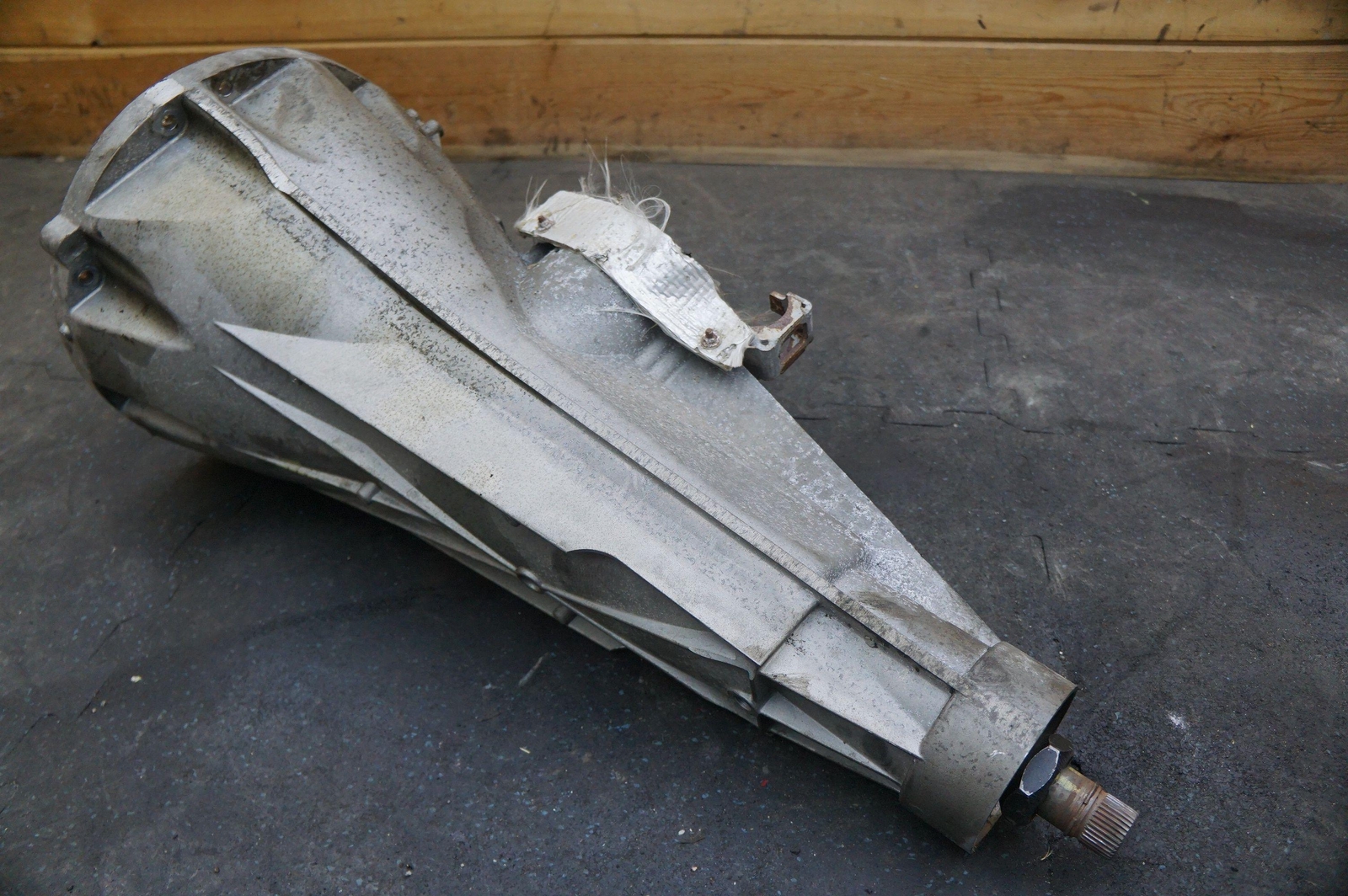 Transmission Housing Shaft Assembly 324867 OEM Ferrari FF 2011-16