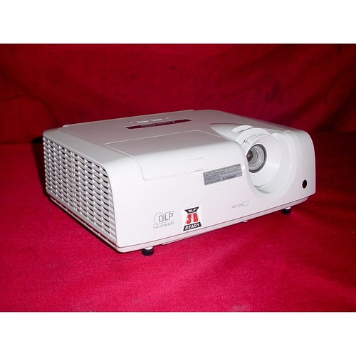Mitsubishi XD280U DLP XGA Projector, 3000 Lumens, 4:3 Aspect, 1080i Video - Picture 2 of 8