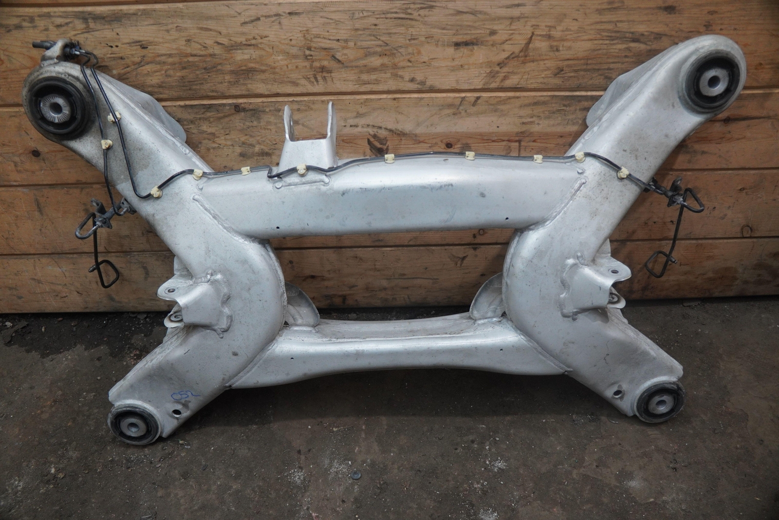 Rear Axle Subframe Crossmember Cradle 4W0505235 OEM Bentley Flying Spur 2014